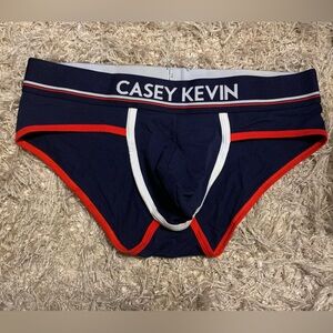 Casey Kevin Men's Briefs in Navy and Red size Large new in package
